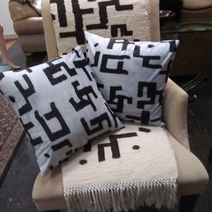 "DOG TAIL" Microfiber Pillow Case Cover